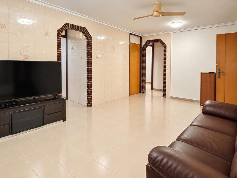 680 Hougang Avenue 8, 680 Hougang Avenue 8, Hougang / Punggol / Sengkang, 3 Bedrooms, 904 sqft, HDB Flat For Rent, by Jason Ng, 500269439 - Living Room - PropertyGuru.com.sg
