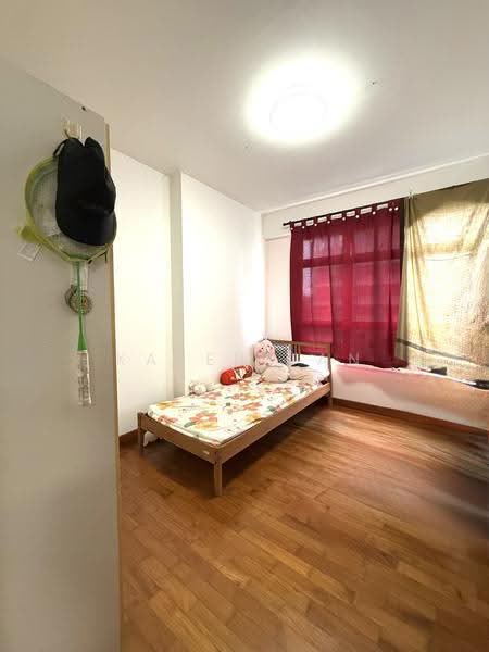 662B Edgedale Plains, 662B Edgedale Plains, Hougang / Punggol / Sengkang, 3 Bedrooms, 990 sqft, HDB Flat For Rent, by Karen Tan, 500269445 - Bedroom - PropertyGuru.com.sg