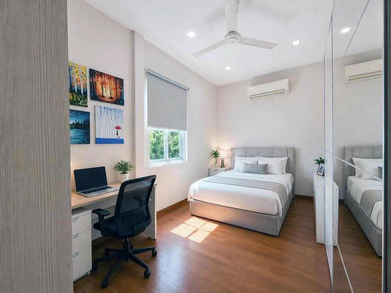 Rare Freehold Corner Terrace in D20, Ang Mo Kio / Bishan / Thomson, 6 Bedrooms, 4,600 sqft, Corner Terrace For Sale, by Ivan Lim, 500269446 - Bedroom - PropertyGuru.com.sg