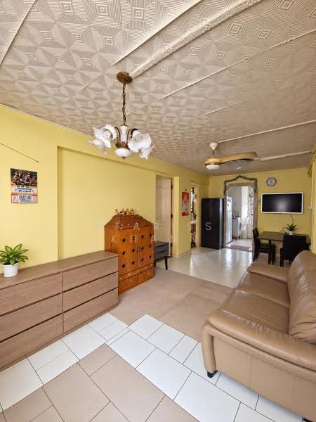 507 Bukit Batok Street 52, 507 Bukit Batok Street 52, Dairy Farm / Bukit Panjang / Choa Chu Kang, 2 Bedrooms, 743 sqft, HDB Flat For Sale, by Afariss Khann, 500269448 - Living Room - PropertyGuru.com.sg