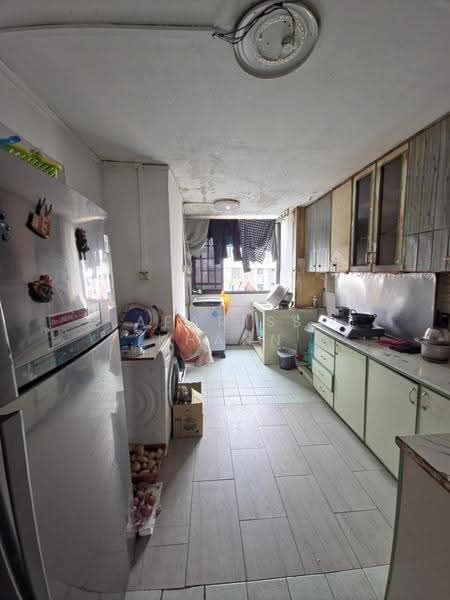 507 Bukit Batok Street 52, 507 Bukit Batok Street 52, Dairy Farm / Bukit Panjang / Choa Chu Kang, 2 Bedrooms, 743 sqft, HDB Flat For Sale, by Afariss Khann, 500269448 - Kitchen - PropertyGuru.com.sg