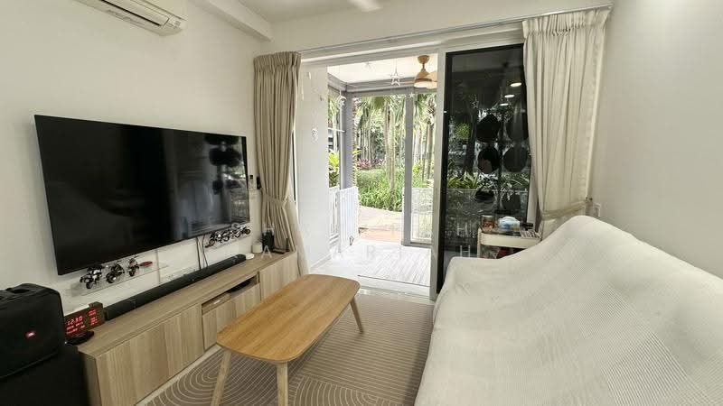 High Park Residences, 31 Fernvale Road, Seletar / Yio Chu Kang, 3 Bedrooms, 980 sqft, Condominium For Sale, by Sharifah Kamariah, 500269451 - Living Room - PropertyGuru.com.sg