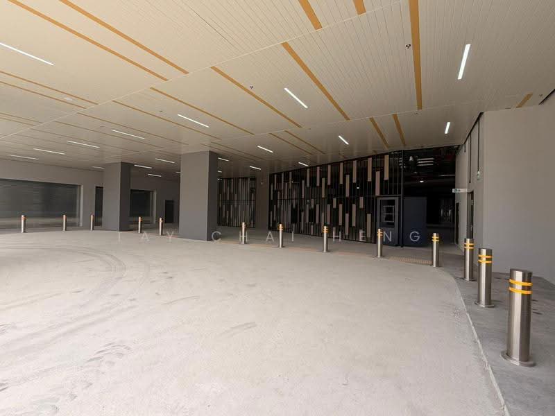 Tampines Connection, 2 Tampines North Drive 4, Pasir Ris / Tampines, 1,927 sqft, Factory / Workshop (B2) For Rent, by Tay Chai Heng, 500269453 - Car Park - CommercialGuru.com.sg
