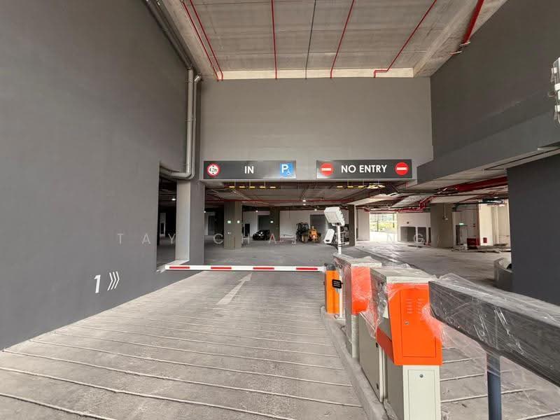 Tampines Connection, 2 Tampines North Drive 4, Pasir Ris / Tampines, 1,927 sqft, Factory / Workshop (B2) For Rent, by Tay Chai Heng, 500269453 - Car Park - CommercialGuru.com.sg