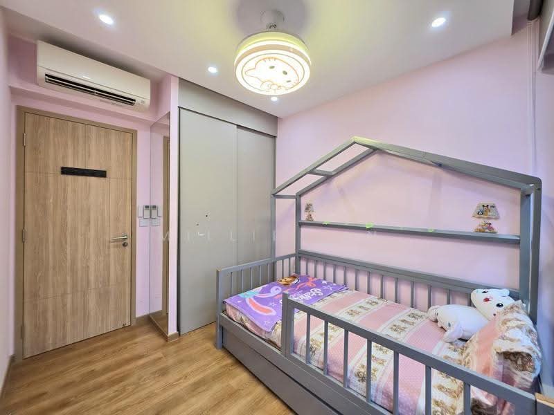 Hundred Palms Residences, 264 Yio Chu Kang Road, Hougang / Punggol / Sengkang, 3 Bedrooms, 1,055 sqft, Condominium For Sale, by Millie Tan, 500269457 - Bedroom - PropertyGuru.com.sg