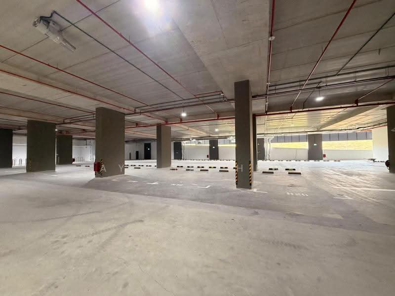 Tampines Connection, 2 Tampines North Drive 4, Pasir Ris / Tampines, 4,090 sqft, Factory / Workshop (B2) For Rent, by Tay Chai Heng, 500269459 - Car Park - CommercialGuru.com.sg
