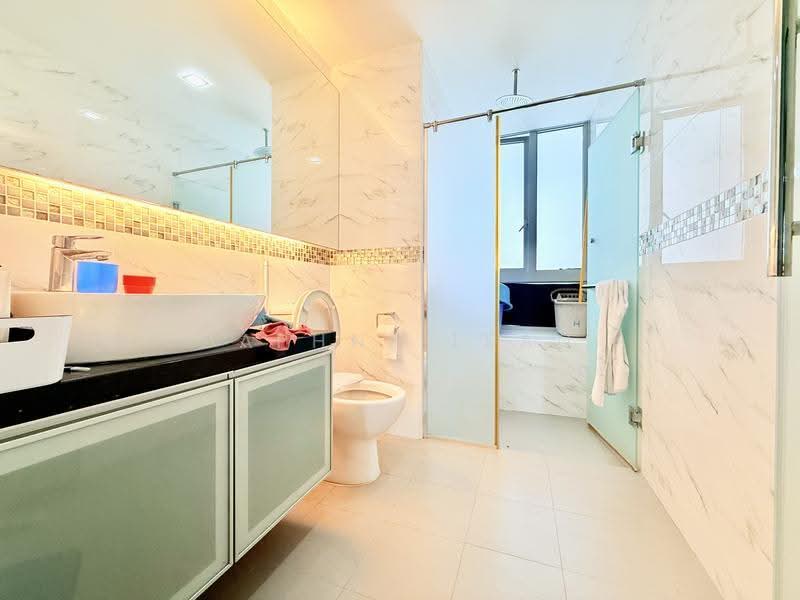 Clover By The Park, 6 Bishan Street 25, Ang Mo Kio / Bishan / Thomson, 4 Bedrooms, 1,733 sqft, Condominium For Sale, by Daphne Lean, 500269461 - Common Bathroom - PropertyGuru.com.sg