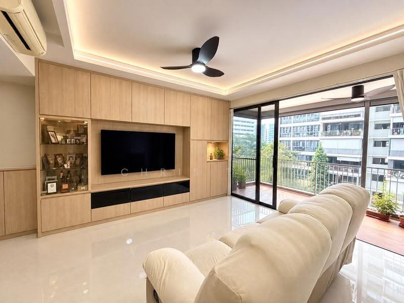 SkyPark Residences, 5 Sembawang Crescent, Sembawang / Yishun, 4 Bedrooms, 1,313 sqft, Condominium For Sale, by Chris Tan, 500269465 - Living Room - PropertyGuru.com.sg