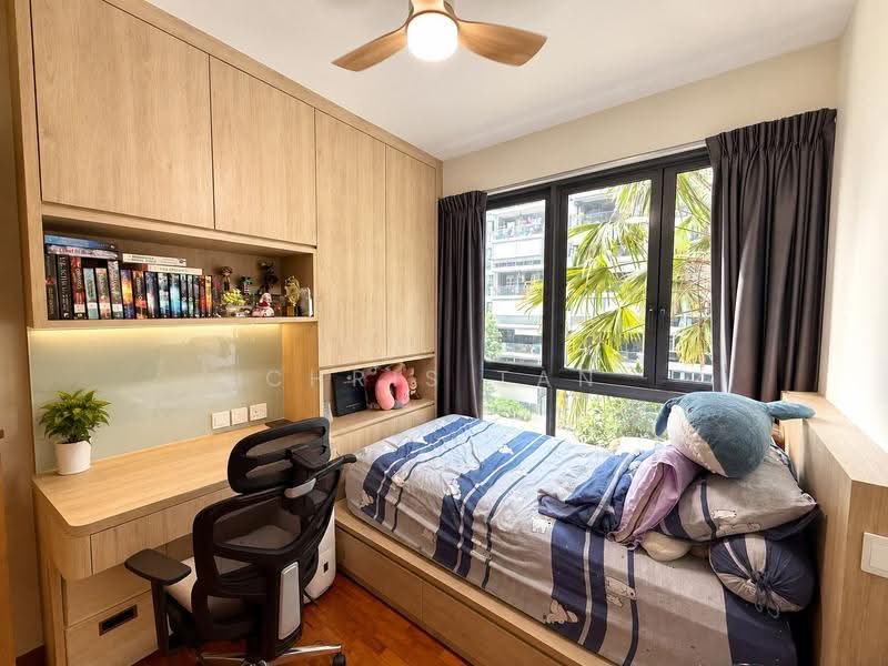 SkyPark Residences, 5 Sembawang Crescent, Sembawang / Yishun, 4 Bedrooms, 1,313 sqft, Condominium For Sale, by Chris Tan, 500269465 - Bedroom - PropertyGuru.com.sg