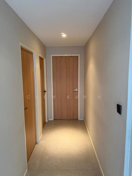 49 Strathmore Avenue, 49 Strathmore Avenue, Alexandra / Commonwealth, 3 Bedrooms, 1,184 sqft, HDB Flat For Sale, by Chew Karin, 500269472 - Corridor - PropertyGuru.com.sg