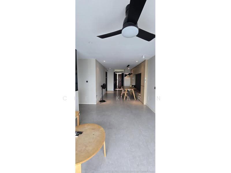 49 Strathmore Avenue, 49 Strathmore Avenue, Alexandra / Commonwealth, 3 Bedrooms, 1,184 sqft, HDB Flat For Sale, by Chew Karin, 500269472 - Living Room - PropertyGuru.com.sg