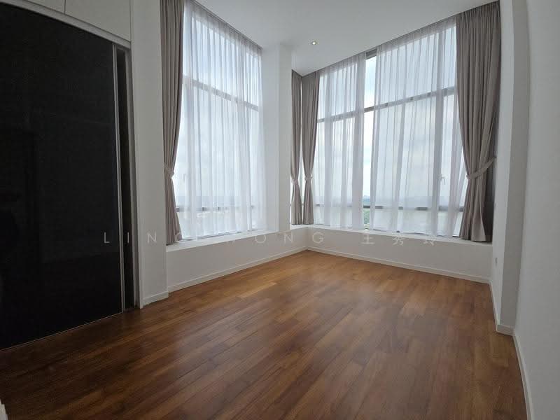 Cyan, 6 Keng Chin Road, Tanglin / Holland / Bukit Timah, 4 Bedrooms, 3,520 sqft, Condominium For Sale, by Ling Wong 王秀玲, 500269482 - Master Bedroom - PropertyGuru.com.sg