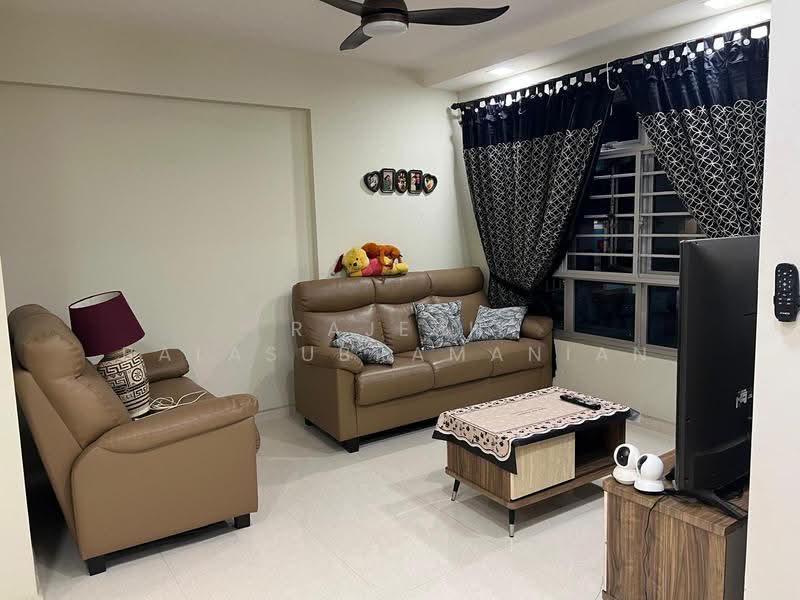 366B Sembawang Crescent, 366B Sembawang Crescent, Sembawang / Yishun, 3 Bedrooms, 1,100 sqft, HDB Flat For Rent, by Rajesh Balasubramanian, 500269486 - Living Room - PropertyGuru.com.sg