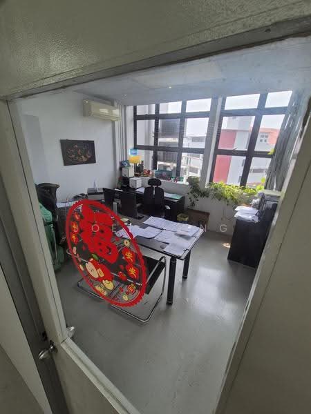 4.2m height! own toilet @ window unit!, walking distance to Tai Seng MRT Station!, Eunos / Geylang / Paya Lebar, 1,518 sqft, Light Industrial (B1) For Rent, by Joel Yong, 500269490 - CommercialGuru.com.sg