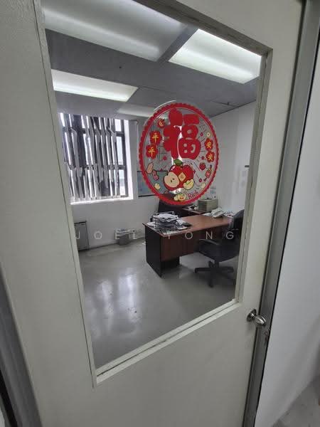 4.2m height! own toilet @ window unit!, walking distance to Tai Seng MRT Station!, Eunos / Geylang / Paya Lebar, 1,518 sqft, Light Industrial (B1) For Rent, by Joel Yong, 500269490 - CommercialGuru.com.sg