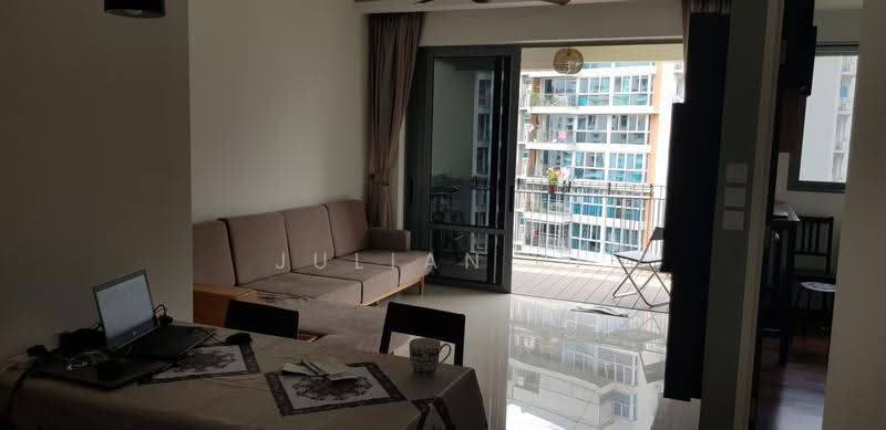 Arc at Tampines, 3 Tampines Avenue 8, Pasir Ris / Tampines, 2 Bedrooms, 807 sqft, Condominium For Sale, by Julian Li, 500269492 - Living Room - PropertyGuru.com.sg