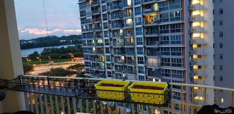 Arc at Tampines, 3 Tampines Avenue 8, Pasir Ris / Tampines, 2 Bedrooms, 807 sqft, Condominium For Sale, by Julian Li, 500269492 - Balcony - PropertyGuru.com.sg