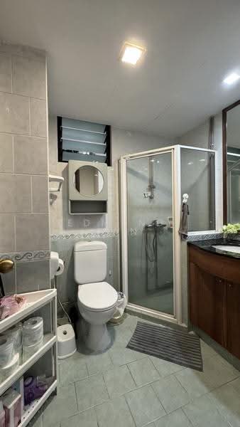 Pinevale, 2 Tampines Street 73, Pasir Ris / Tampines, 3 Bedrooms, 1,292 sqft, Condominium For Rent, by Edmund Tan, 500269493 - Common Bathroom - PropertyGuru.com.sg