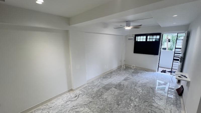 20 Marine Terrace, 20 Marine Terrace, East Coast / Marine Parade, 2 Bedrooms, 700 sqft, HDB Flat For Rent, by Gibson Ho, 500269503 - Living Room - PropertyGuru.com.sg