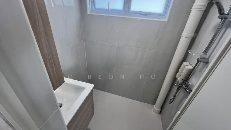 20 Marine Terrace, 20 Marine Terrace, East Coast / Marine Parade, 2 Bedrooms, 700 sqft, HDB Flat For Rent, by Gibson Ho, 500269503 - Bathroom - PropertyGuru.com.sg