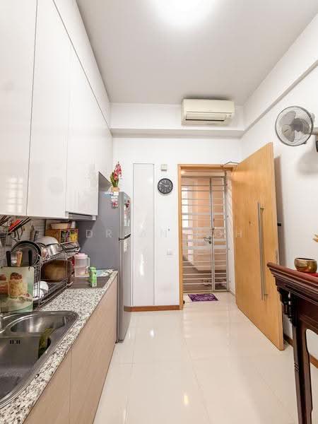 Hillion Residences, 10 Jelebu Road, Dairy Farm / Bukit Panjang / Choa Chu Kang, 1 Bedroom, 463 sqft, Condominium For Sale, by Adrian Soh, 500269518 - Kitchen - PropertyGuru.com.sg