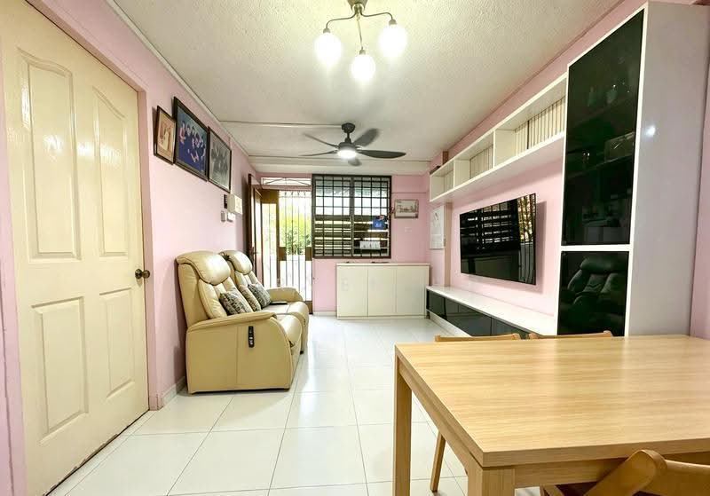 503 Bedok North Street 3, 503 Bedok North Street 3, Bedok / Upper East Coast, 2 Bedrooms, 635 sqft, HDB Flat For Sale, by Carven HO, 500269519 - Living Room - PropertyGuru.com.sg