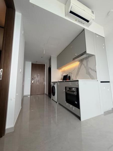 Grand Dunman, 10 Dunman Road, East Coast / Marine Parade, 1 Bedroom, 452 sqft, Condominium For Sale, by Joanne Low, 500269520 - Kitchen - PropertyGuru.com.sg