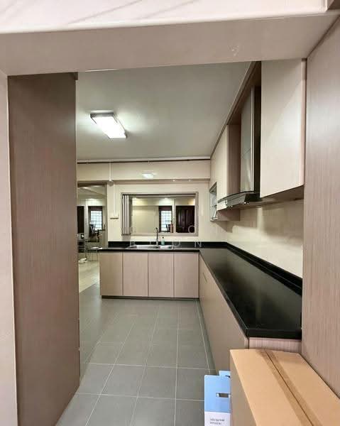 167 Petir Road, 167 Petir Road, Dairy Farm / Bukit Panjang / Choa Chu Kang, 3 Bedrooms, 1,076 sqft, HDB Flat For Sale, by Yeo Tong Boon, 500269523 - Kitchen - PropertyGuru.com.sg