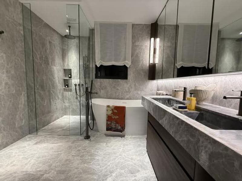 UPPERHOUSE at Orchard Boulevard, 22 Orchard Boulevard, Tanglin / Holland / Bukit Timah, 4 Bedrooms, 2,056 sqft, Condominium For Sale, by Jeslyn Lim 林瑞香, 500269531 - Bathroom - PropertyGuru.com.sg