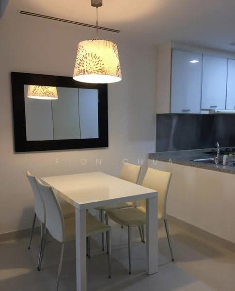 Visioncrest, 33 Oxley Rise, Orchard / River Valley, 1 Bedroom, 624 sqft, Condominium For Rent, by Fion Chua, 500269534 - Dining Room - PropertyGuru.com.sg