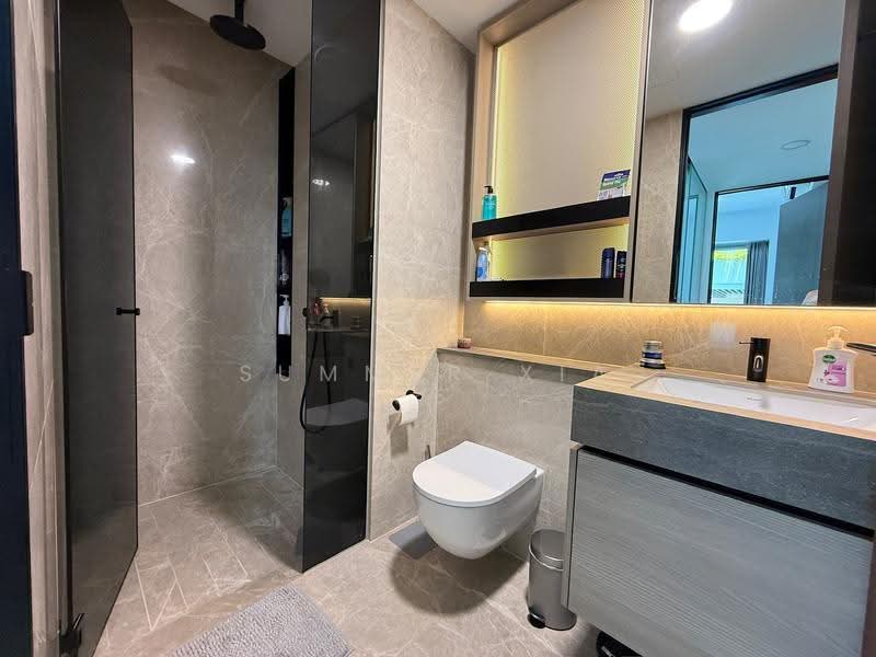 The Reef at King's Dock, 2 Harbourfront Avenue, Harbourfront / Telok Blangah, 2 Bedrooms, 893 sqft, Condominium For Rent, by Summer Xia, 500269537 - Bathroom - PropertyGuru.com.sg
