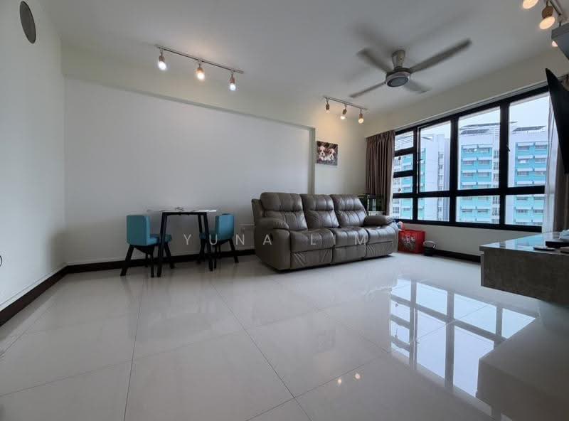 122A Punggol Edge, 122A Edgedale Plains, Hougang / Punggol / Sengkang, 3 Bedrooms, 1,001 sqft, HDB Flat For Sale, by Yuna Lim, 500269541 - Living Room - PropertyGuru.com.sg