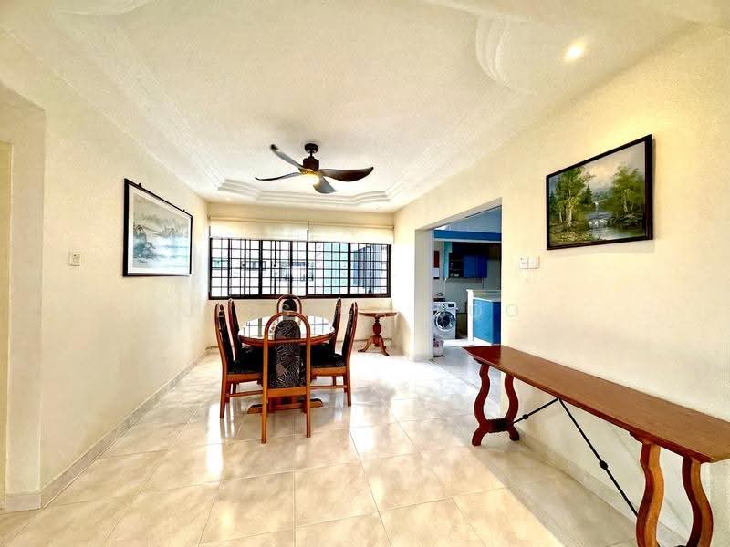 Lagoon View, 5000N Marine Parade Road, East Coast / Marine Parade, 3 Bedrooms, 1,647 sqft, Apartment For Sale, by Jessica Soo, 500269548 - Dining Room - PropertyGuru.com.sg