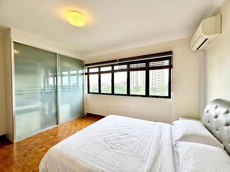 Lagoon View, 5000N Marine Parade Road, East Coast / Marine Parade, 3 Bedrooms, 1,647 sqft, Apartment For Sale, by Jessica Soo, 500269548 - Bedroom - PropertyGuru.com.sg
