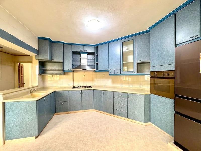 Lagoon View, 5000N Marine Parade Road, East Coast / Marine Parade, 3 Bedrooms, 1,647 sqft, Apartment For Sale, by Jessica Soo, 500269548 - Kitchen - PropertyGuru.com.sg