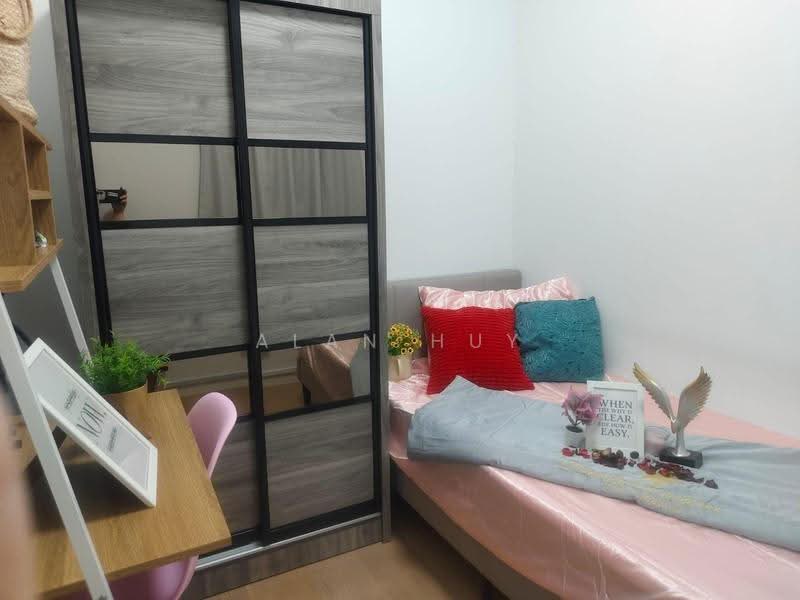 Ferraria Park Condo, 14 Flora Drive, Changi Airport / Changi Village, Room Rental, 100 sqft, Condominium For Rent, by Alan Huy, 500269550 - Bedroom - PropertyGuru.com.sg