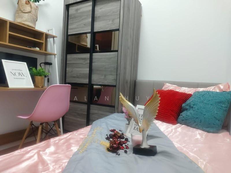Ferraria Park Condo, 14 Flora Drive, Changi Airport / Changi Village, Room Rental, 100 sqft, Condominium For Rent, by Alan Huy, 500269550 - Bedroom - PropertyGuru.com.sg
