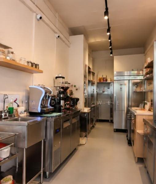 Clementi Fitted Cafe, Clementi, West Coast, Sunset Way, Clementi Central, Buona Vista / West Coast / Clementi New Town, 800 sqft, Food & Beverage For Rent, by Audrey Wee, 500269552 - Kitchen - CommercialGuru.com.sg