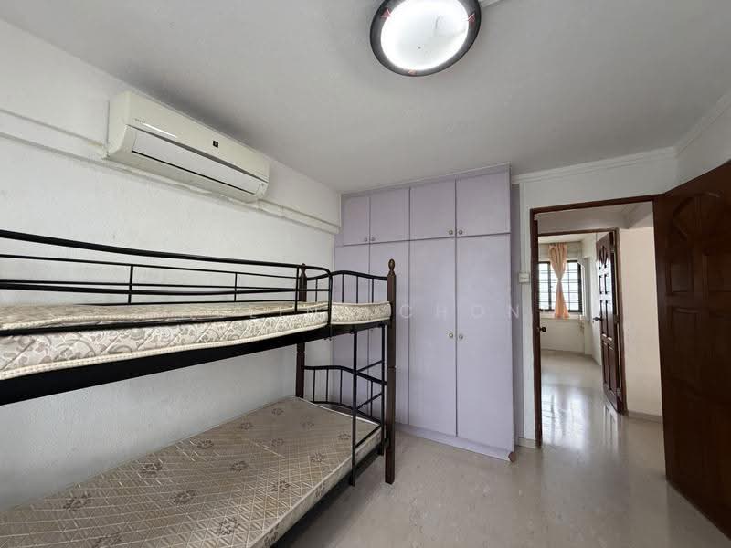15 Hougang Avenue 3, 15 Hougang Avenue 3, Hougang / Punggol / Sengkang, 3 Bedrooms, 882 sqft, HDB Flat For Rent, by Pauline Chong, 500269553 - Bedroom - PropertyGuru.com.sg