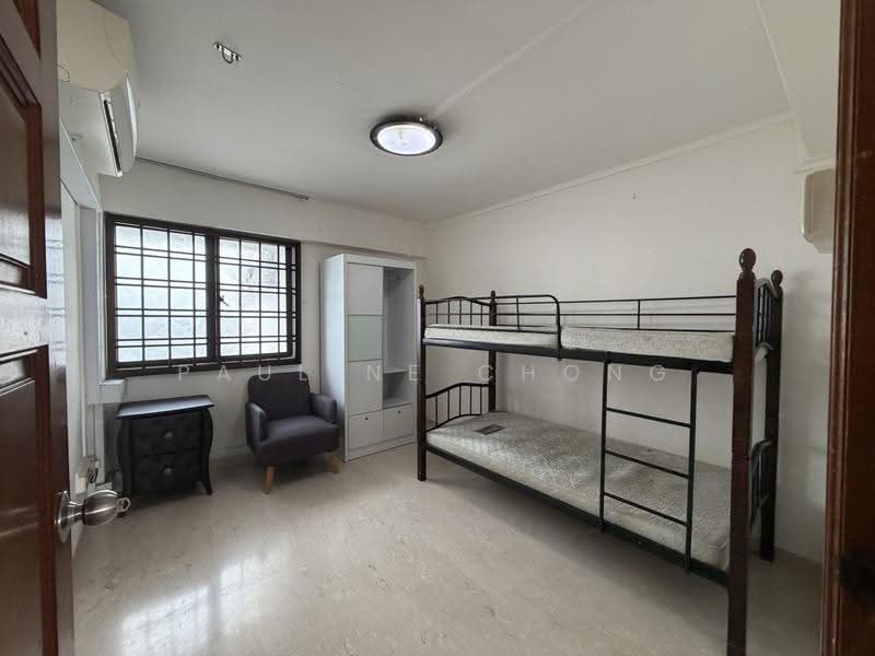 15 Hougang Avenue 3, 15 Hougang Avenue 3, Hougang / Punggol / Sengkang, 3 Bedrooms, 882 sqft, HDB Flat For Rent, by Pauline Chong, 500269553 - Bedroom - PropertyGuru.com.sg