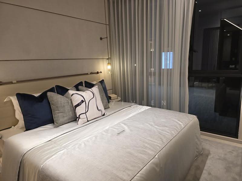 Lucerne Grand, Lakeside Drive, Boon Lay / Jurong / Tuas, 2 Bedrooms, 624 sqft, Condominium For Sale, by Tan Vivien, 500269562 - Bedroom - PropertyGuru.com.sg