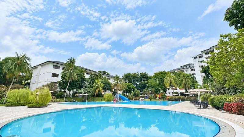 Freehold 3 Bed 3 Bath Condo @ D10 | Sale with Tenancy, Tanglin / Holland / Bukit Timah, 3 Bedrooms, 2,045 sqft, Condominium For Sale, by Jane Toh, 500269563 - Pool - PropertyGuru.com.sg