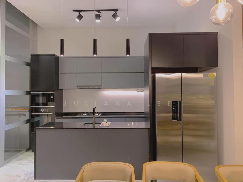 Kingswear Avenue, Hougang / Punggol / Sengkang, 5 Bedrooms, 3,140 sqft, Semi-Detached House For Sale, by Juliana Lee, 500269565 - Kitchen - PropertyGuru.com.sg