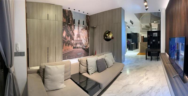 Kingswear Avenue, Hougang / Punggol / Sengkang, 5 Bedrooms, 3,140 sqft, Semi-Detached House For Sale, by Juliana Lee, 500269565 - Living Room - PropertyGuru.com.sg