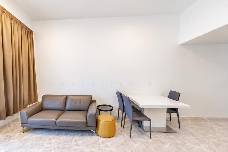 The Santorini, 21 Tampines Street 86, Pasir Ris / Tampines, 1 Bedroom, 527 sqft, Condominium For Sale, by JOHN YEO, 500269567 - Living Room - PropertyGuru.com.sg