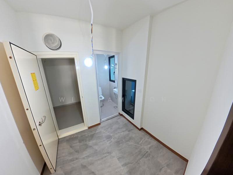 Belgravia Ace, 100 Belgravia Drive, Seletar / Yio Chu Kang, 5 Bedrooms, 3,929 sqft, Semi-Detached House For Sale, by William Koh, 500269568 - Bathroom - PropertyGuru.com.sg