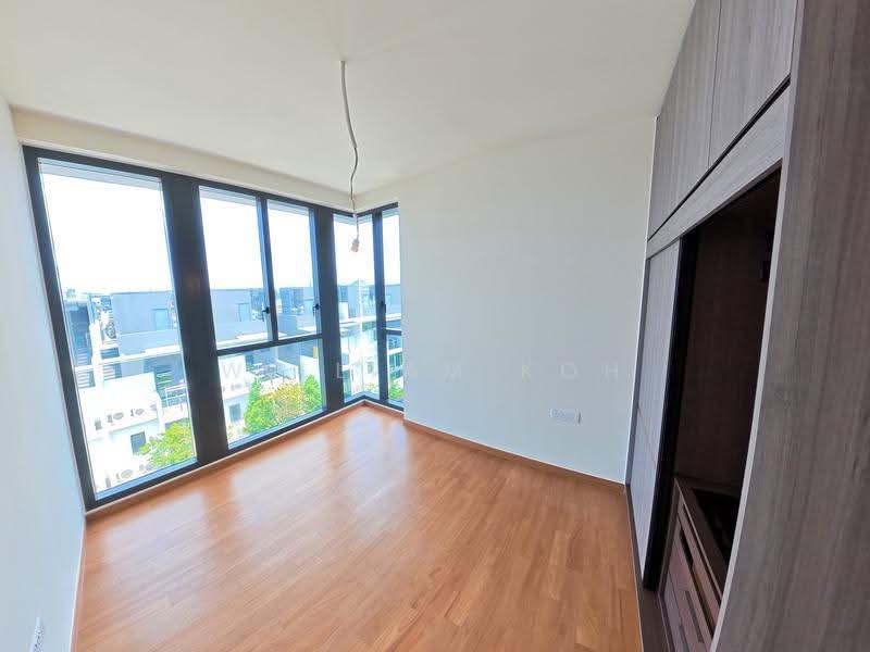 Belgravia Ace, 100 Belgravia Drive, Seletar / Yio Chu Kang, 5 Bedrooms, 3,929 sqft, Semi-Detached House For Sale, by William Koh, 500269568 - Bedroom - PropertyGuru.com.sg