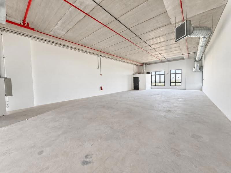 Tampines Connection, 2 Tampines North Drive 4, Pasir Ris / Tampines, 3,455 sqft, Factory / Workshop (B2) For Rent, by Regan Lim 林鉦桀, 500269572 - Interior - CommercialGuru.com.sg