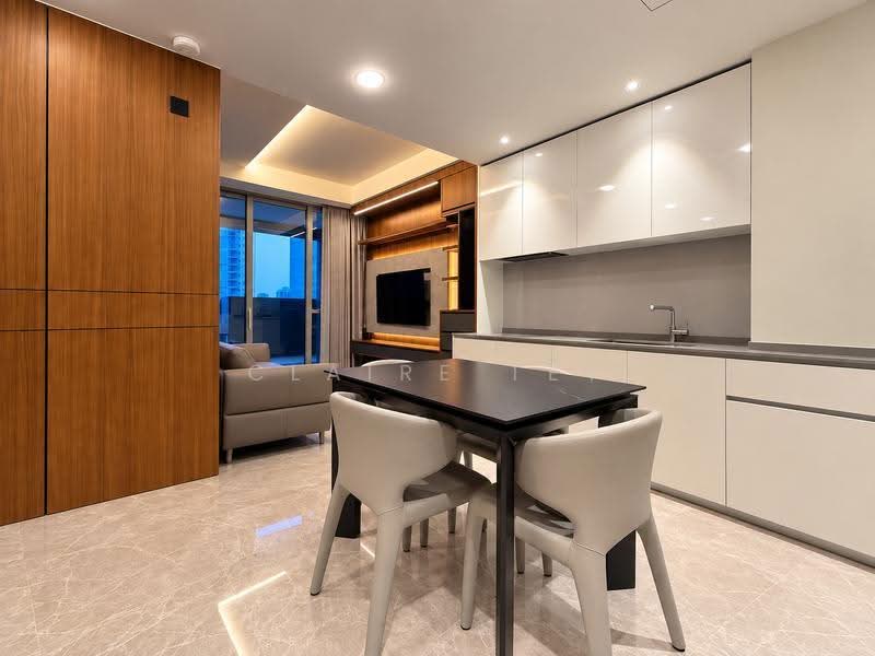 Amber Park, 14 Amber Gardens, East Coast / Marine Parade, 2 Bedrooms, 678 sqft, Condominium For Sale, by Claire Tey, 500269581 - Living Room - PropertyGuru.com.sg