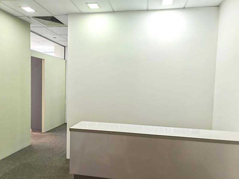 Paya Lebar Square, 60 Paya Lebar Singapore, Eunos / Geylang / Paya Lebar, 829 sqft, Office For Rent, by Freddy Ong, 500269585 - Corridor - CommercialGuru.com.sg